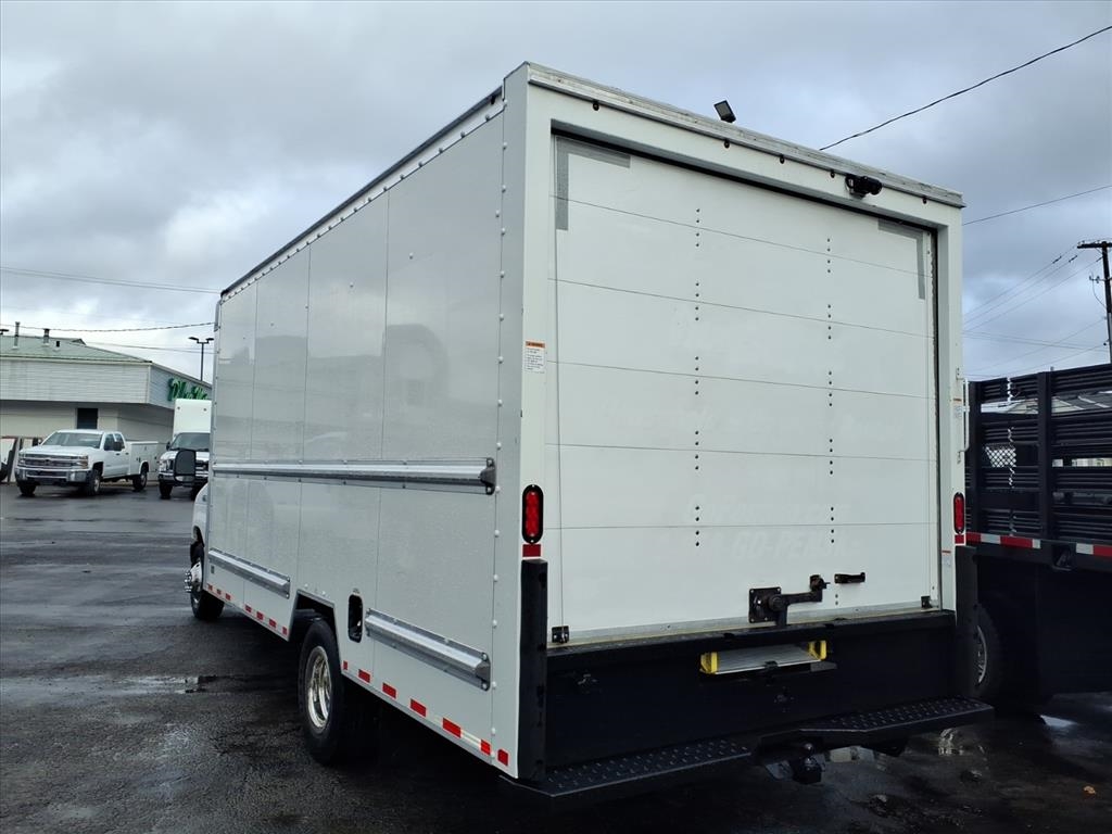 Ford E-Series Cutaway E-350 SRW 138" WB 2021