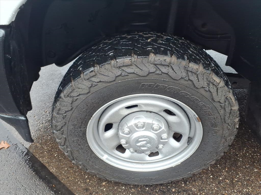 RAM 2500 Tradesman 4x4 Reg Cab 8' Box 2022