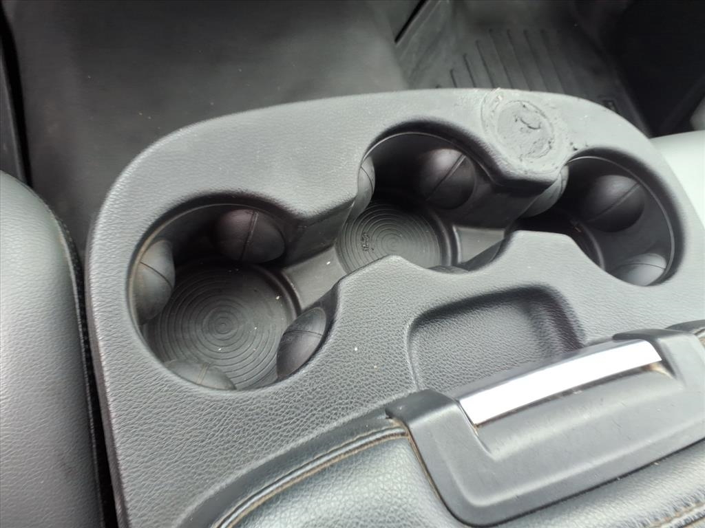 RAM 2500 Tradesman 4x4 Reg Cab 8' Box 2022