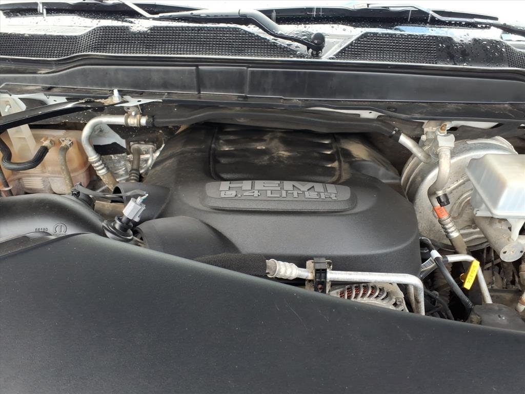 RAM 2500 Tradesman 4x4 Reg Cab 8' Box 2022