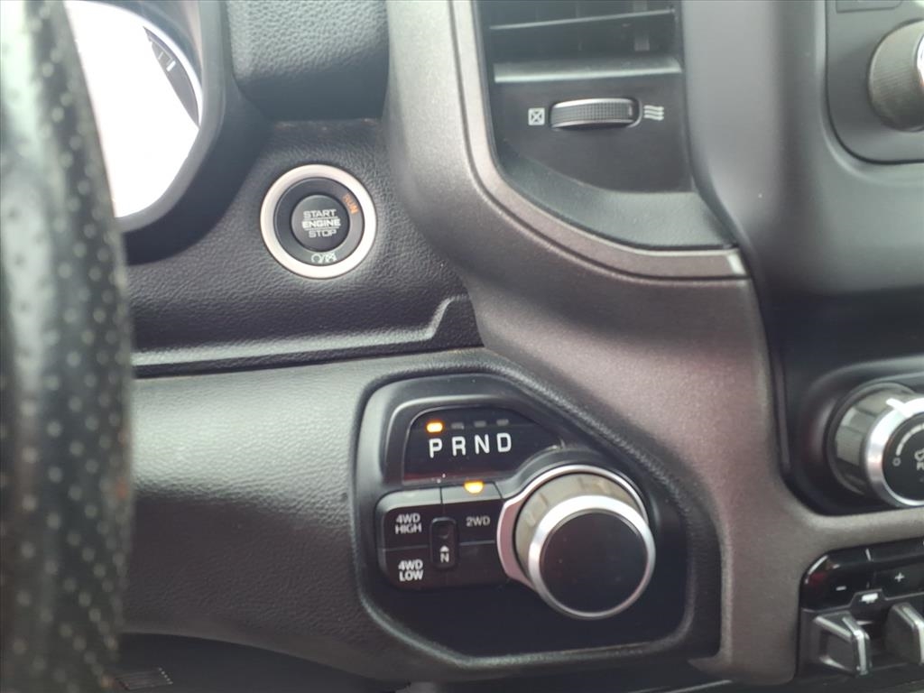 RAM 2500 Tradesman 4x4 Reg Cab 8' Box 2022