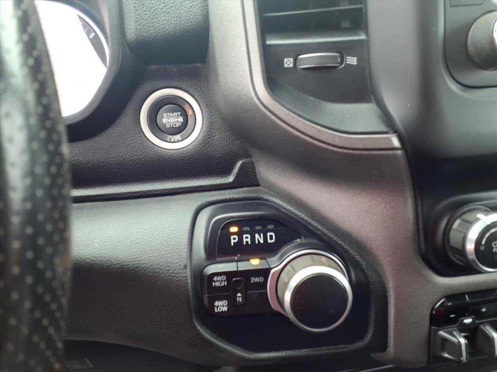 RAM 2500 Tradesman 4x4 Reg Cab 8' Box 2022