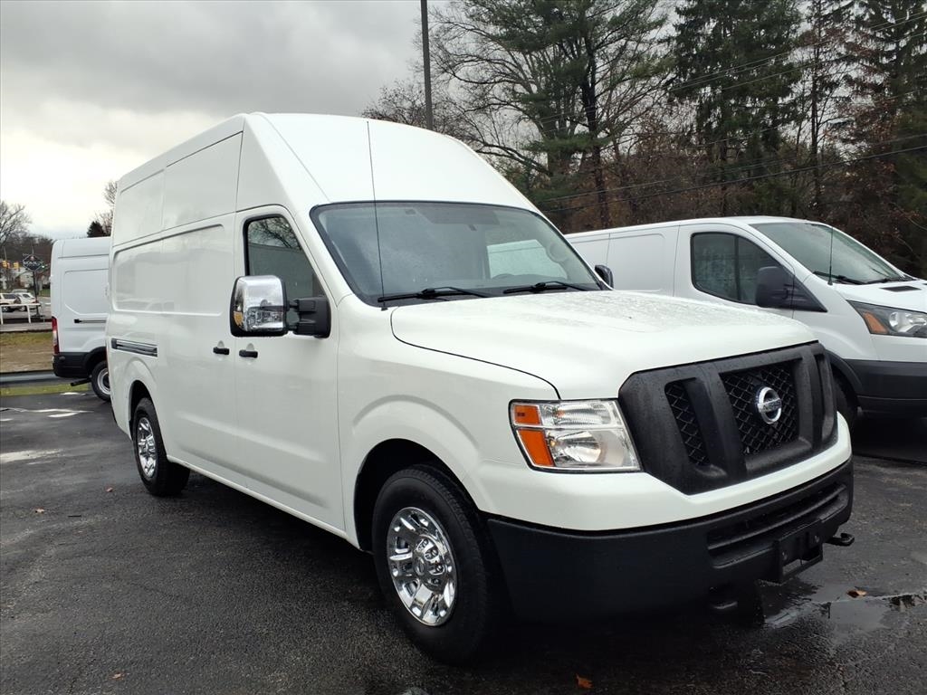 Nissan NV Cargo NV3500 HD High Roof V8 SV 2019