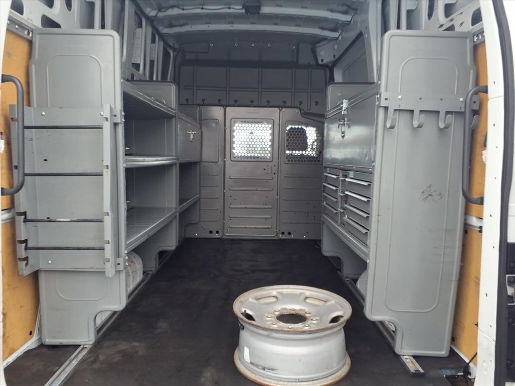 Nissan NV Cargo NV3500 HD High Roof V8 SV 2019