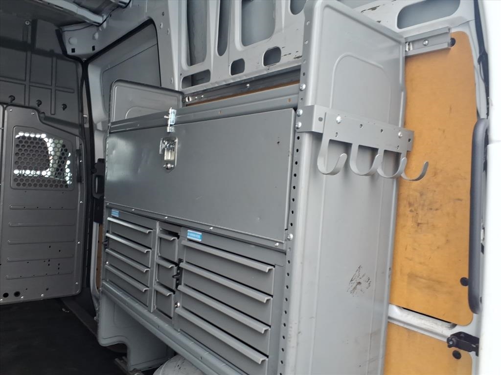 Nissan NV Cargo NV3500 HD High Roof V8 SV 2019