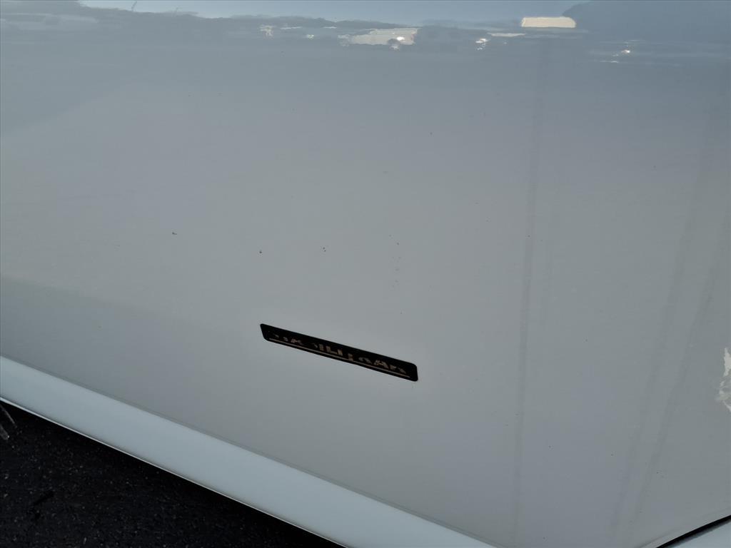 GMC Savana Commercial Cutaway 3500 Van 177" 2022