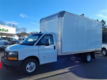 2022 GMC Savana Commercial Cutaway 3500 Van 177"