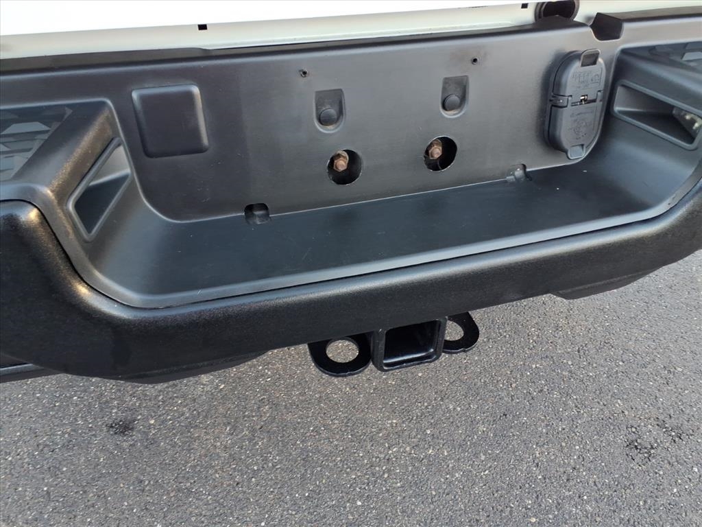 RAM 2500 Tradesman 4x4 Reg Cab 8' Box 2022