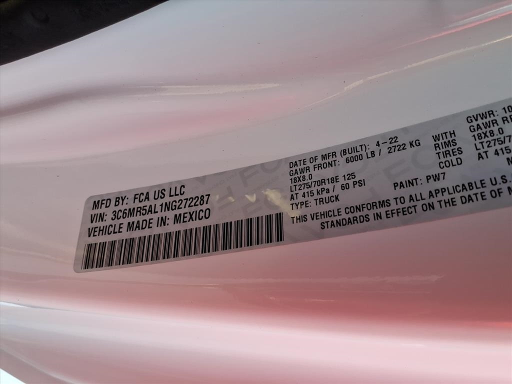 RAM 2500 Tradesman 4x4 Reg Cab 8' Box 2022