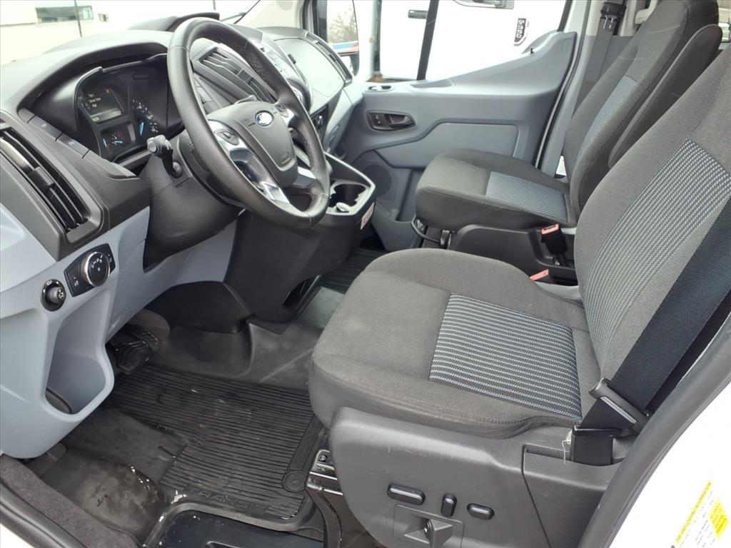 Ford Transit Passenger Wagon T-150 130" Med Roof XL Sliding RH Dr 2019