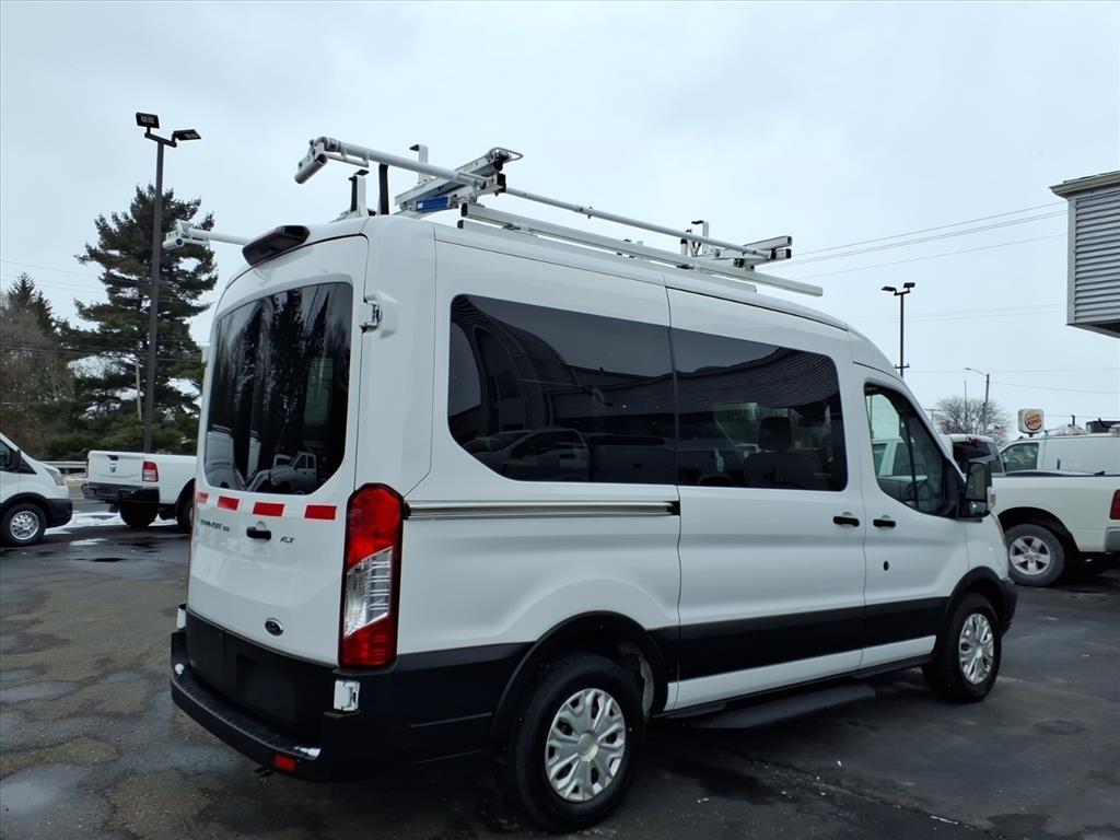 Ford Transit Passenger Wagon T-150 130" Med Roof XL Sliding RH Dr 2019