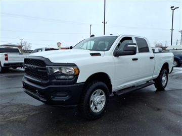 2023 RAM 2500 Tradesman 4x4 Crew Cab 6'4" Box
