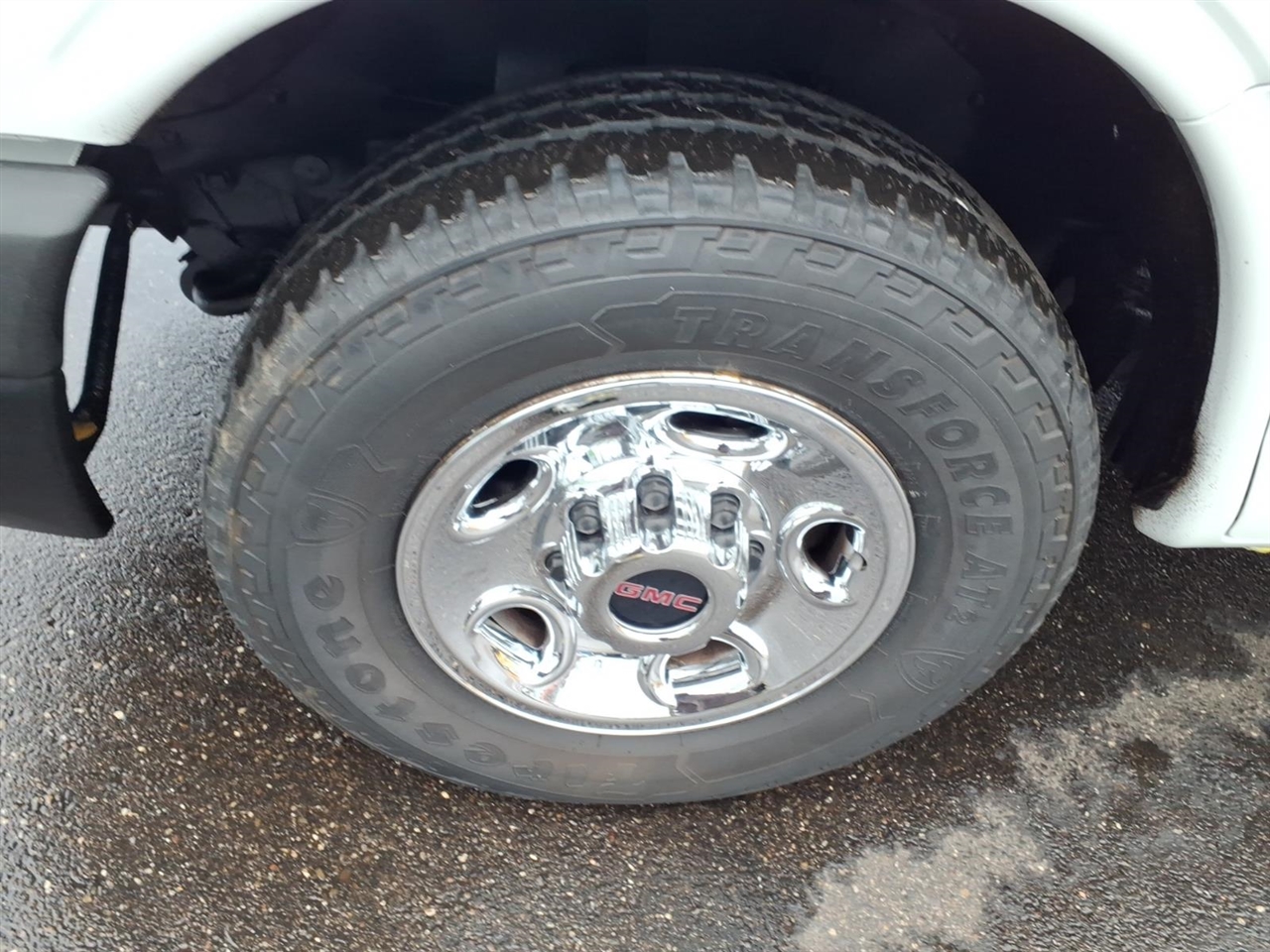 GMC Savana Cargo Van RWD 2500 135" 2015