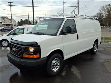 2015 GMC Savana Cargo Van RWD 2500 135"
