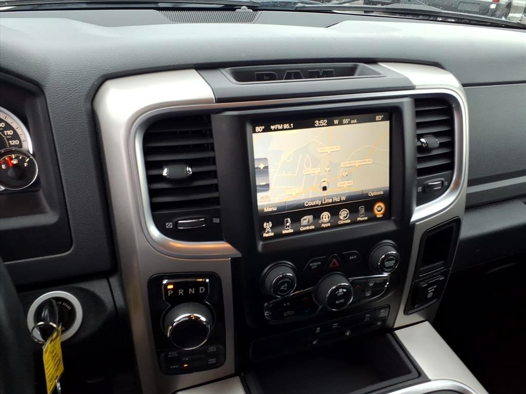 RAM 1500 4WD Crew Cab 140.5" Big Horn 2016