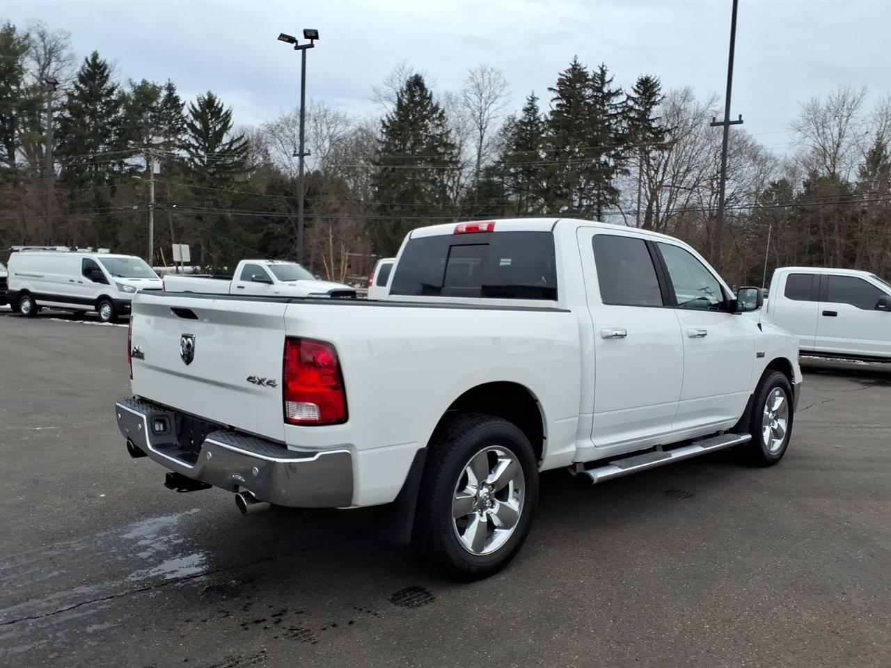 RAM 1500 4WD Crew Cab 140.5" Big Horn 2016