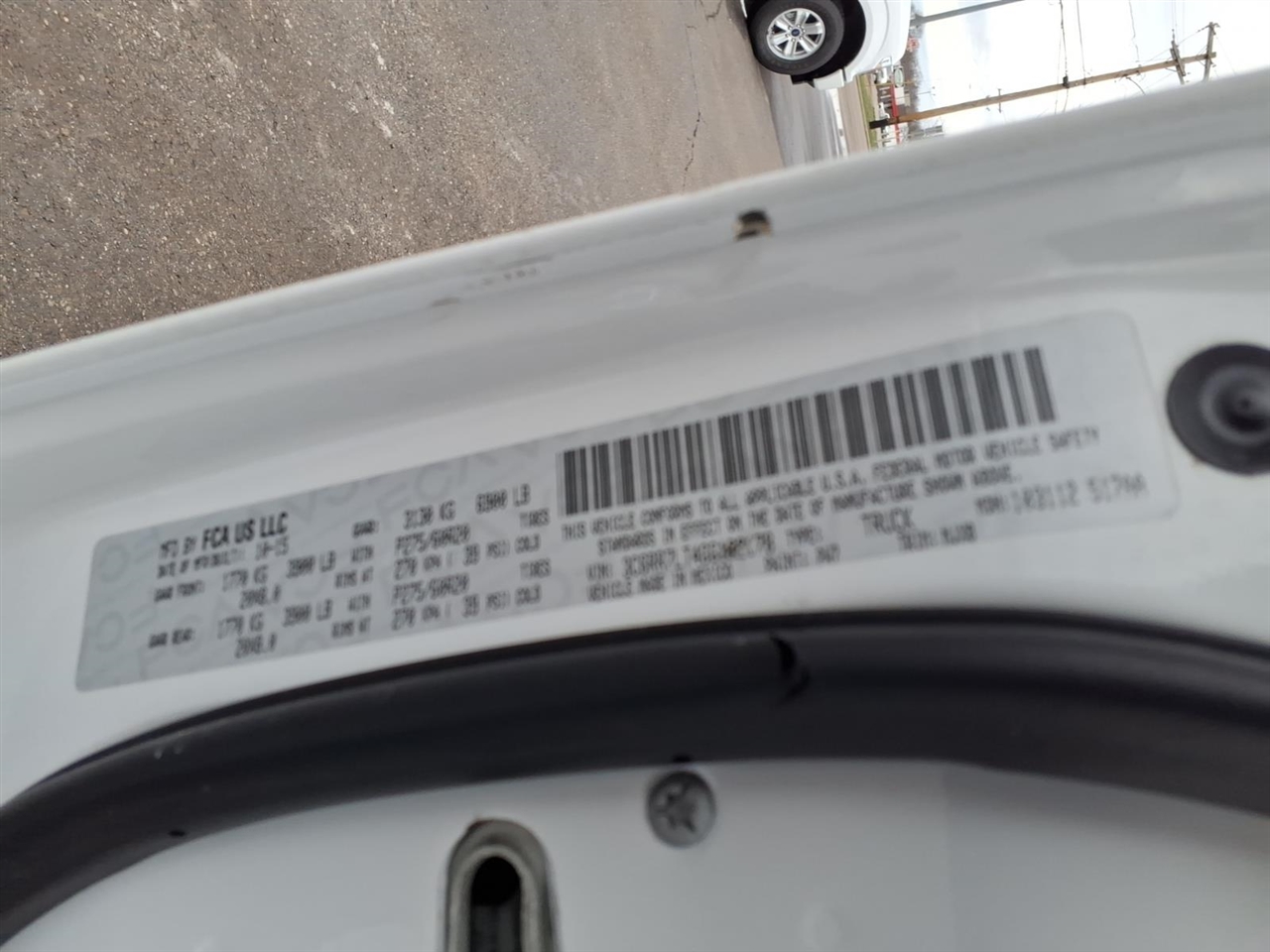 RAM 1500 4WD Crew Cab 140.5" Big Horn 2016