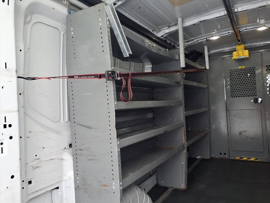 Ford Transit Van T-250 148" Med Rf 9000 GVWR Sliding RH Dr 2018