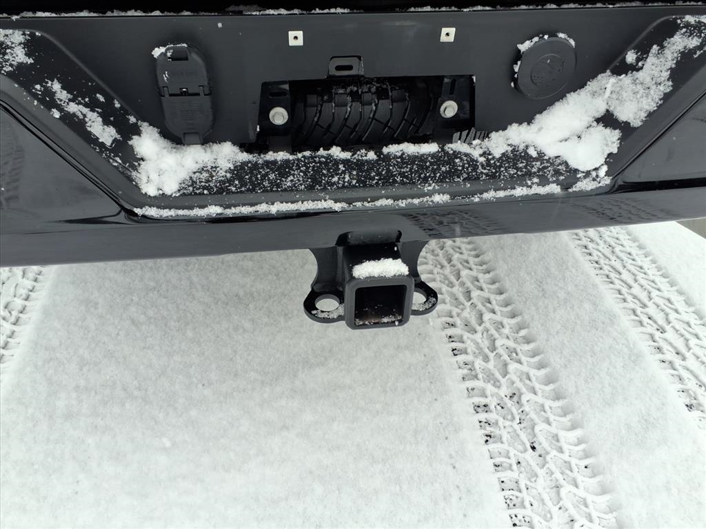 Chevrolet Silverado 2500HD 4WD Crew Cab 159" Custom 2022