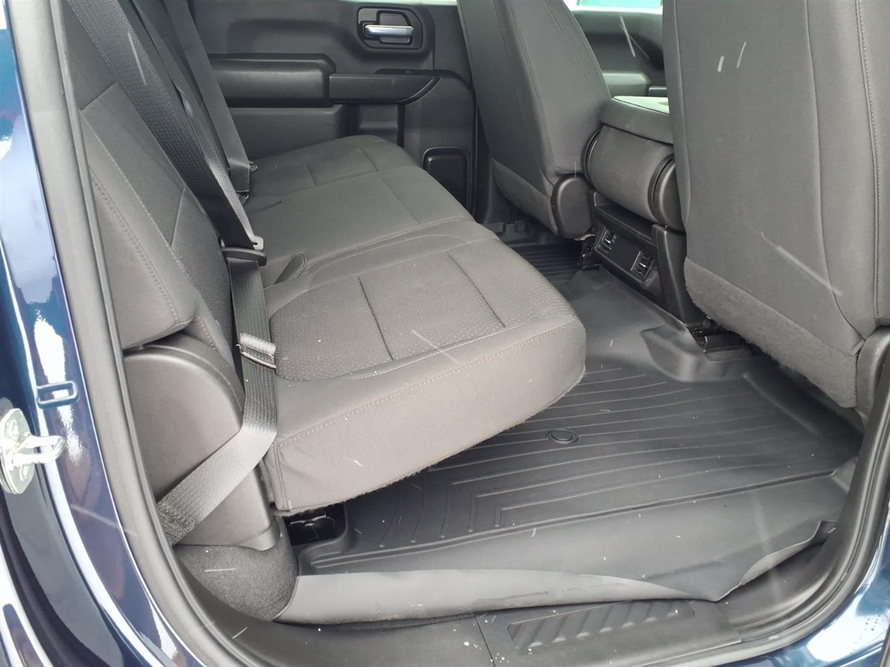 Chevrolet Silverado 2500HD 4WD Crew Cab 159" Custom 2022