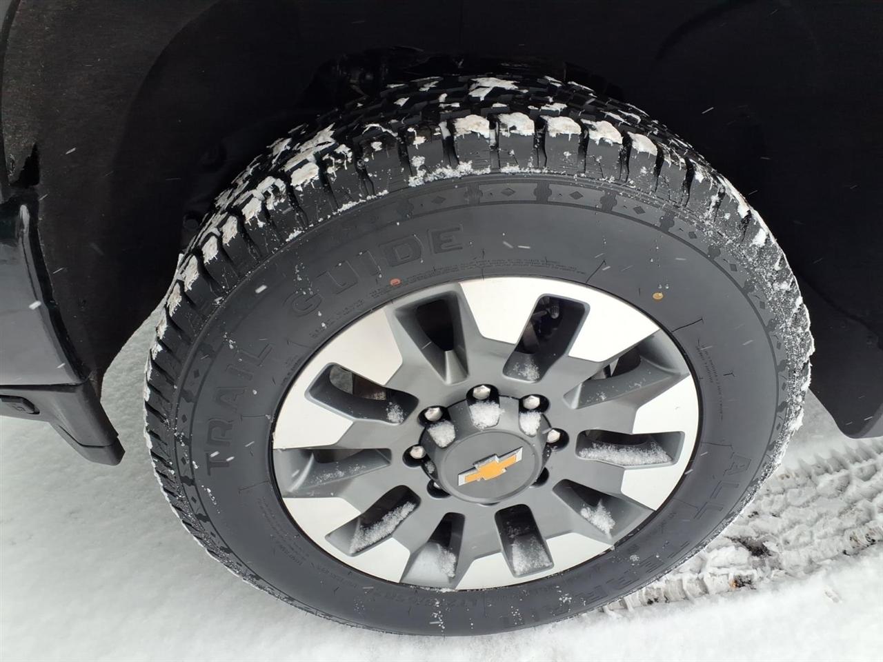 Chevrolet Silverado 2500HD 4WD Crew Cab 159" Custom 2022