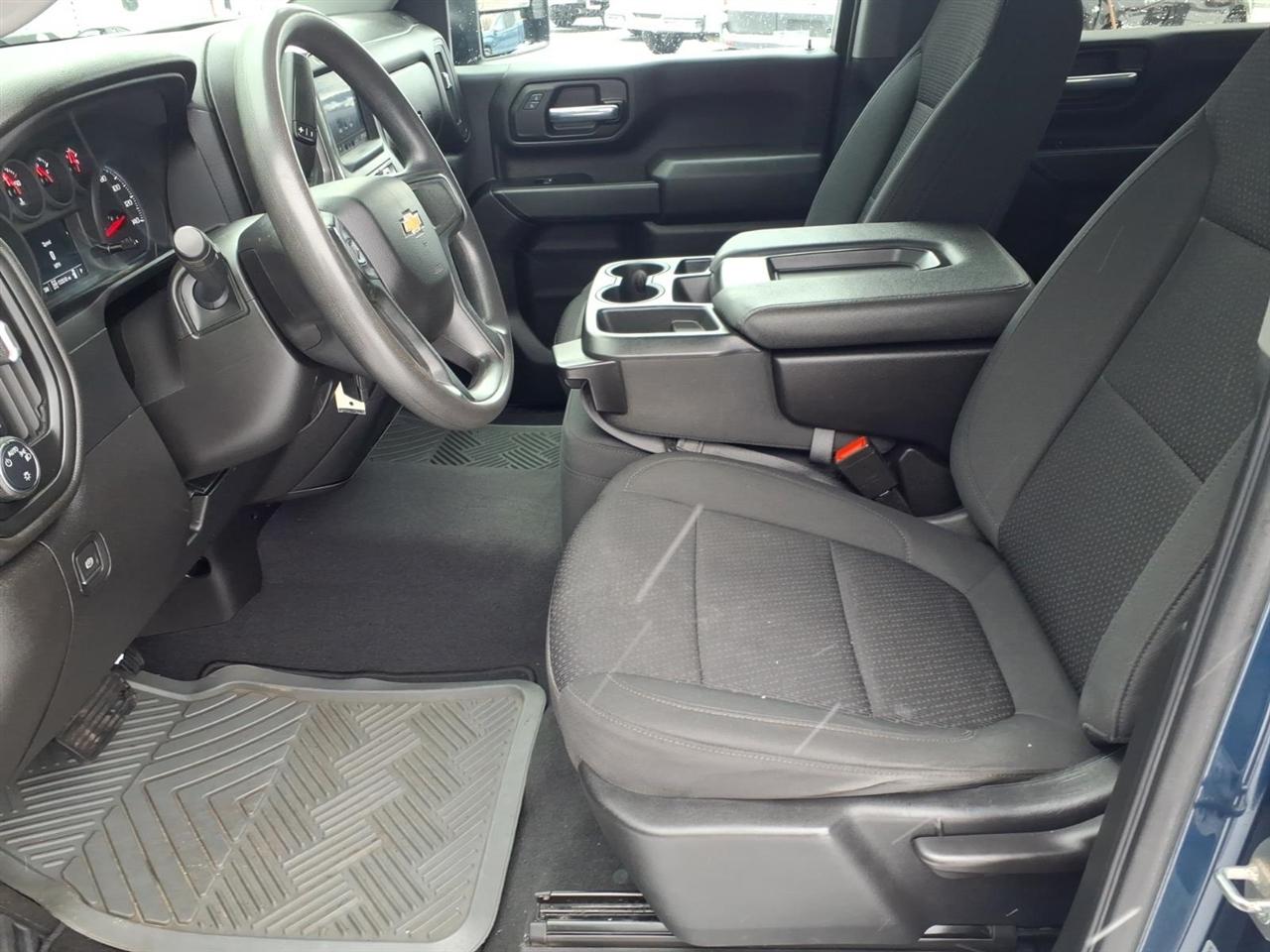 Chevrolet Silverado 2500HD 4WD Crew Cab 159" Custom 2022