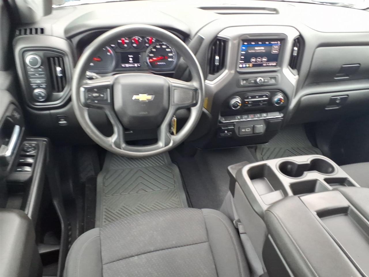 Chevrolet Silverado 2500HD 4WD Crew Cab 159" Custom 2022