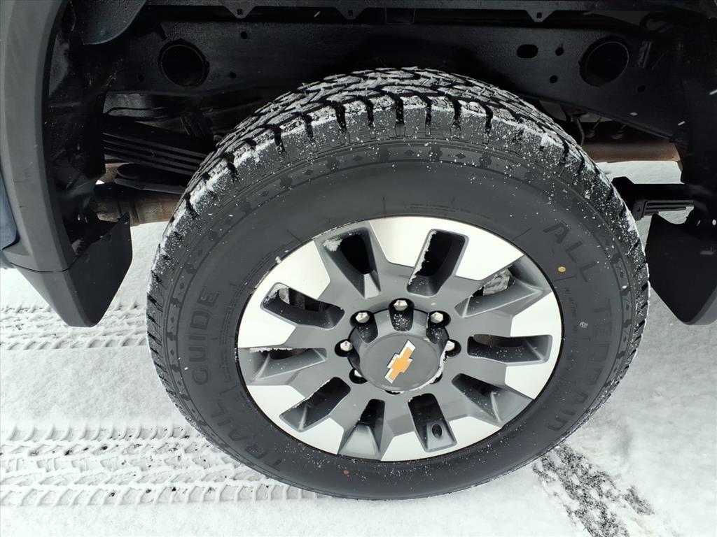 Chevrolet Silverado 2500HD 4WD Crew Cab 159" Custom 2022