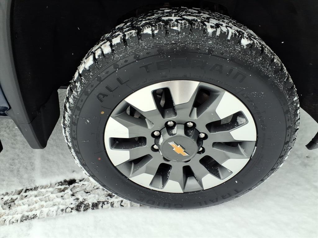 Chevrolet Silverado 2500HD 4WD Crew Cab 159" Custom 2022