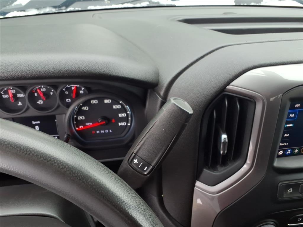 Chevrolet Silverado 2500HD 4WD Crew Cab 159" Custom 2022