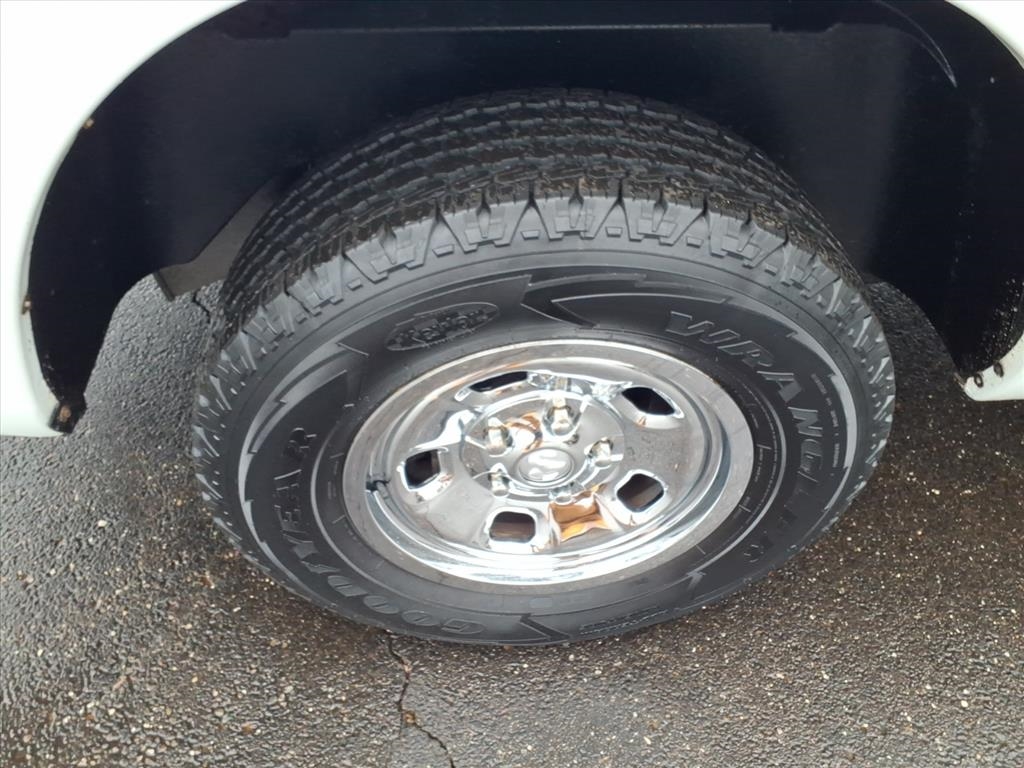 RAM 1500 Classic Tradesman 4x4 Quad Cab 6'4" Box 2019