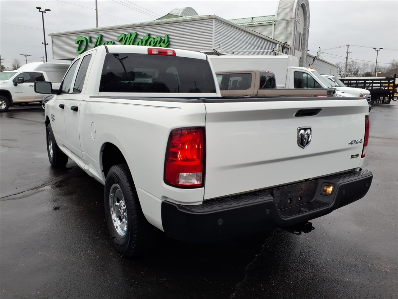 RAM 1500 Classic Tradesman 4x4 Quad Cab 6'4" Box 2019