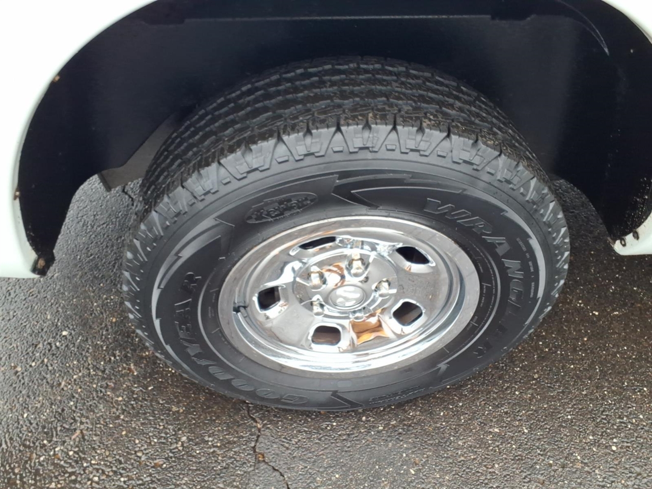 RAM 1500 Classic Tradesman 4x4 Quad Cab 6'4" Box 2019