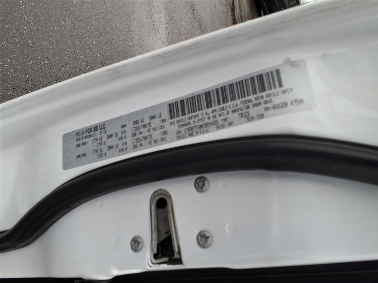 RAM 1500 Classic Tradesman 4x4 Quad Cab 6'4" Box 2019