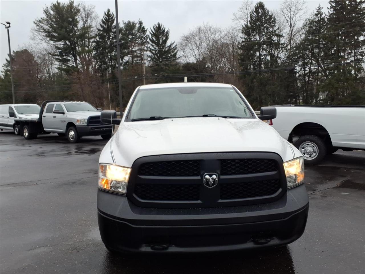 RAM 1500 Classic Tradesman 4x4 Quad Cab 6'4" Box 2019