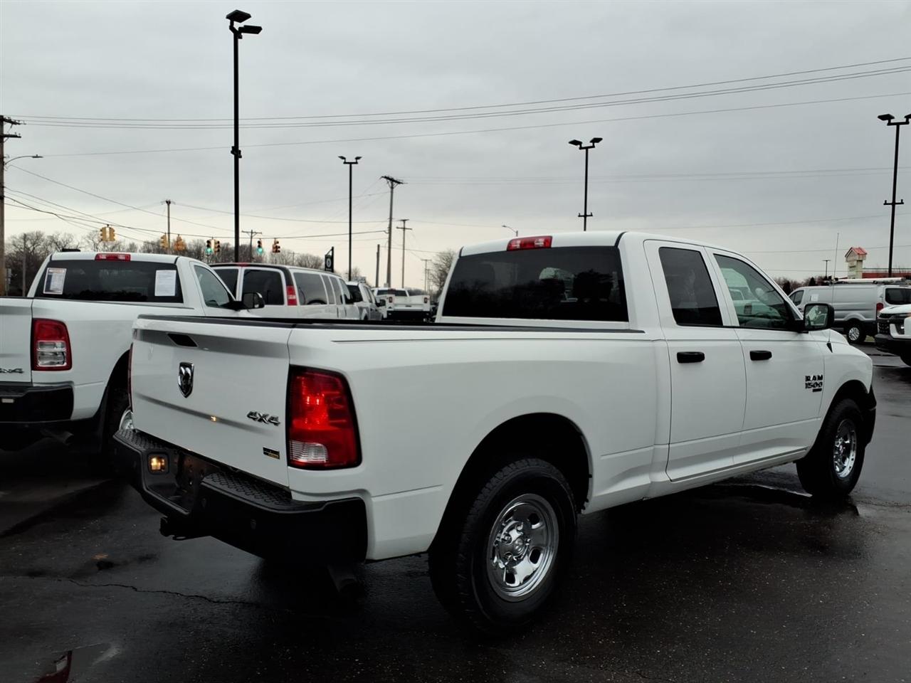 RAM 1500 Classic Tradesman 4x4 Quad Cab 6'4" Box 2019