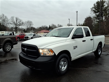 2019 RAM 1500 Classic Tradesman 4x4 Quad Cab 6'4" Box