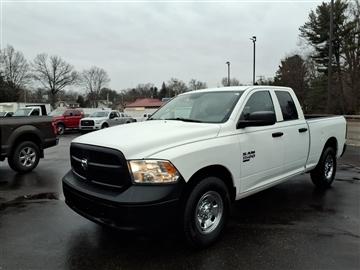 2019 RAM 1500 Classic Tradesman 4x4 Quad Cab 6'4" Box