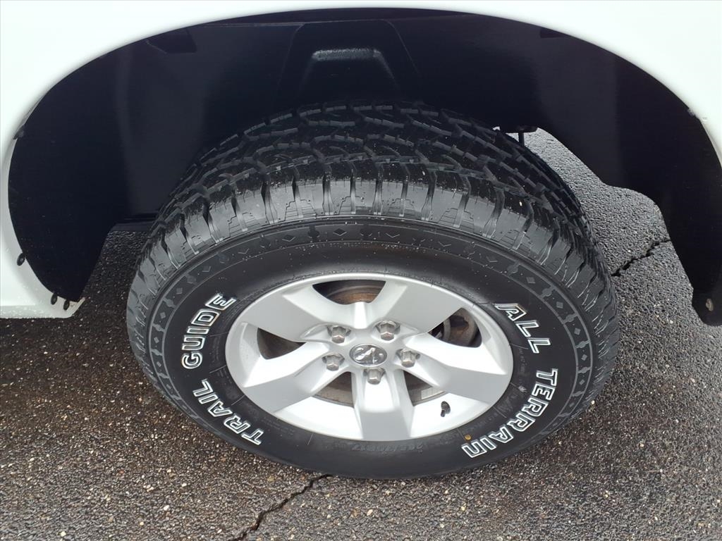 RAM 1500 Classic Tradesman 4x4 Quad Cab 6'4" Box 2022