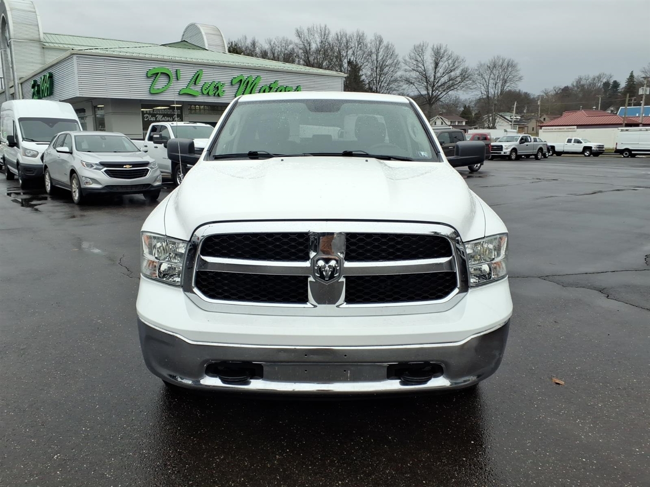 RAM 1500 Classic Tradesman 4x4 Quad Cab 6'4" Box 2022