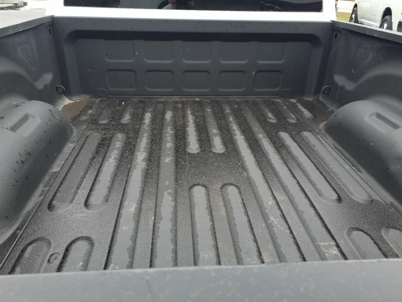 RAM 1500 Classic Tradesman 4x4 Quad Cab 6'4" Box 2022