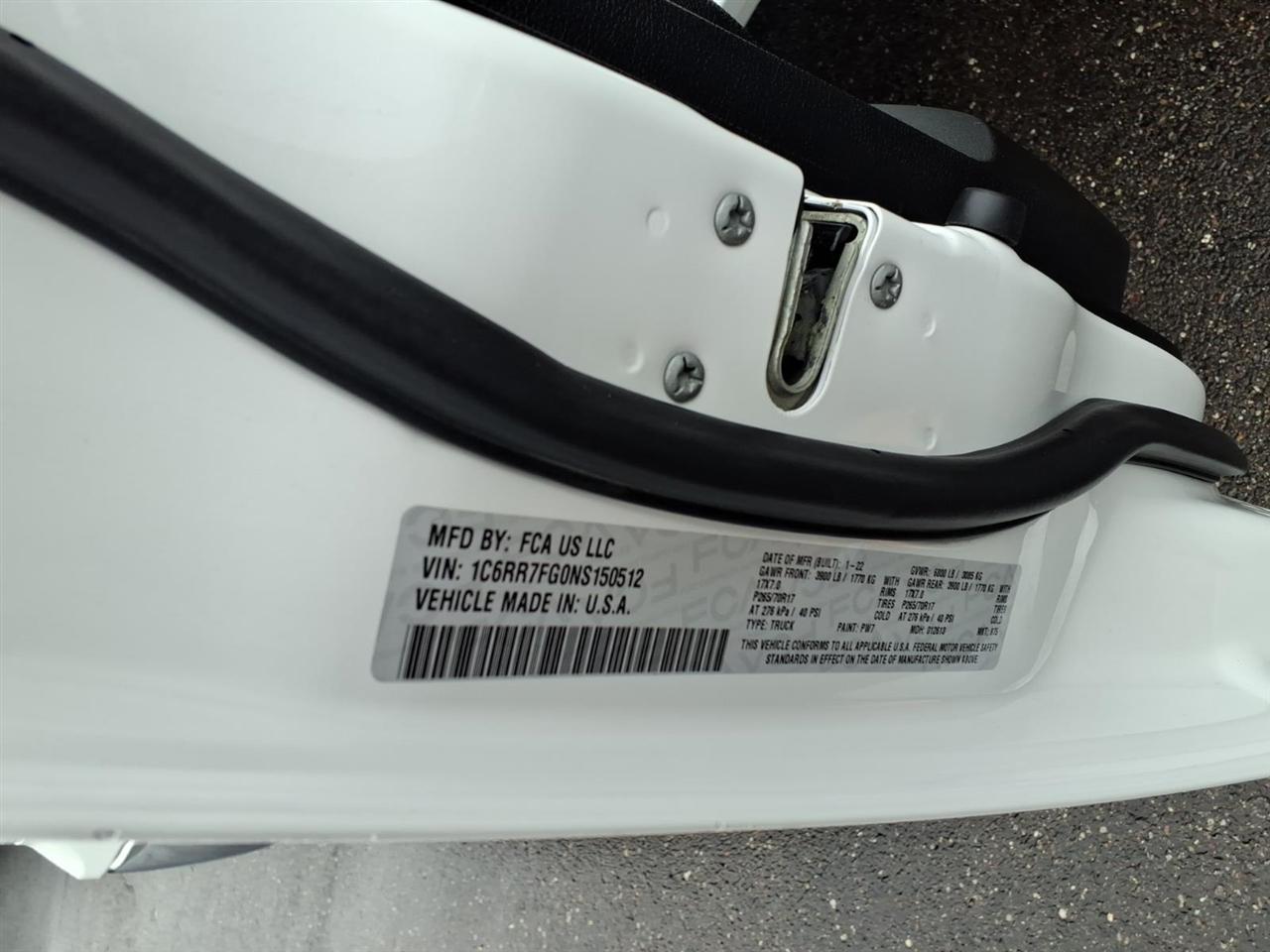 RAM 1500 Classic Tradesman 4x4 Quad Cab 6'4" Box 2022