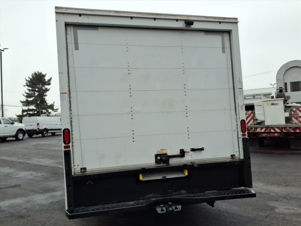 Ford E-Series Cutaway E-350 SRW 138" WB 2021