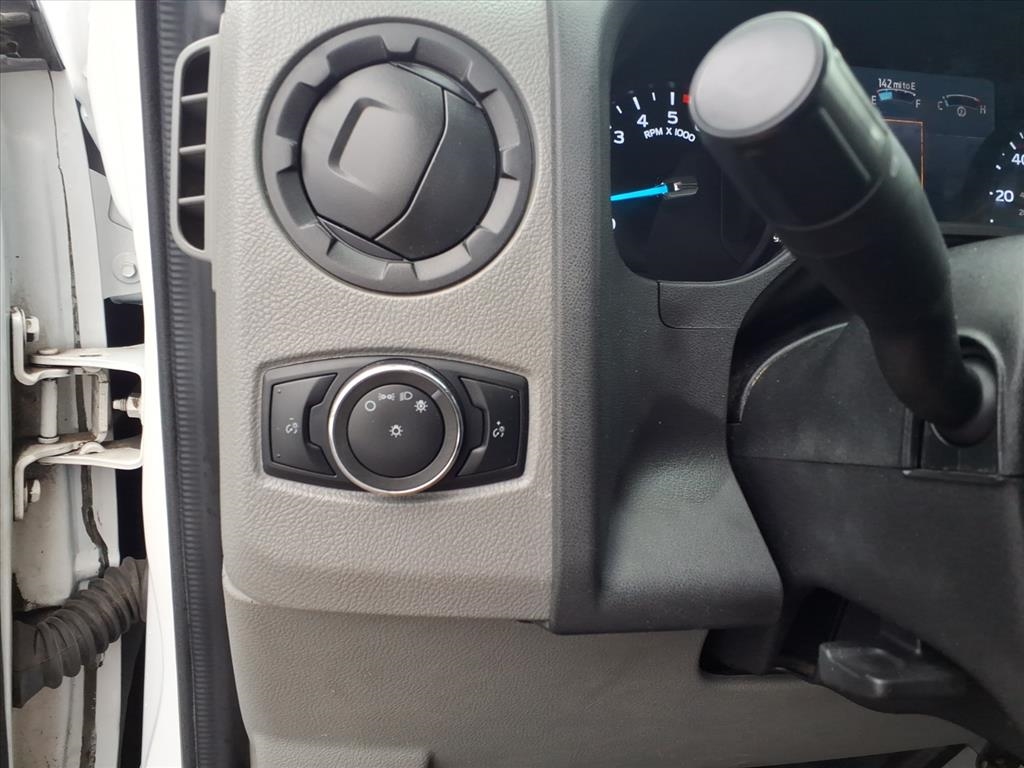 Ford E-Series Cutaway E-350 SRW 138" WB 2021