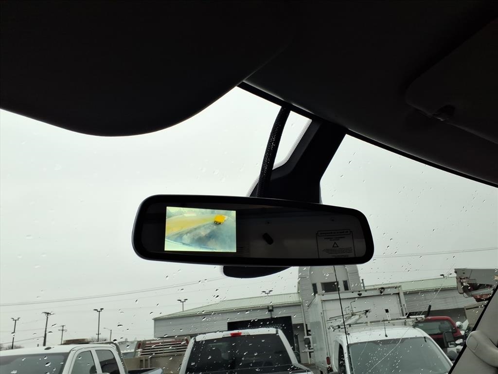 Ford E-Series Cutaway E-350 SRW 138" WB 2021