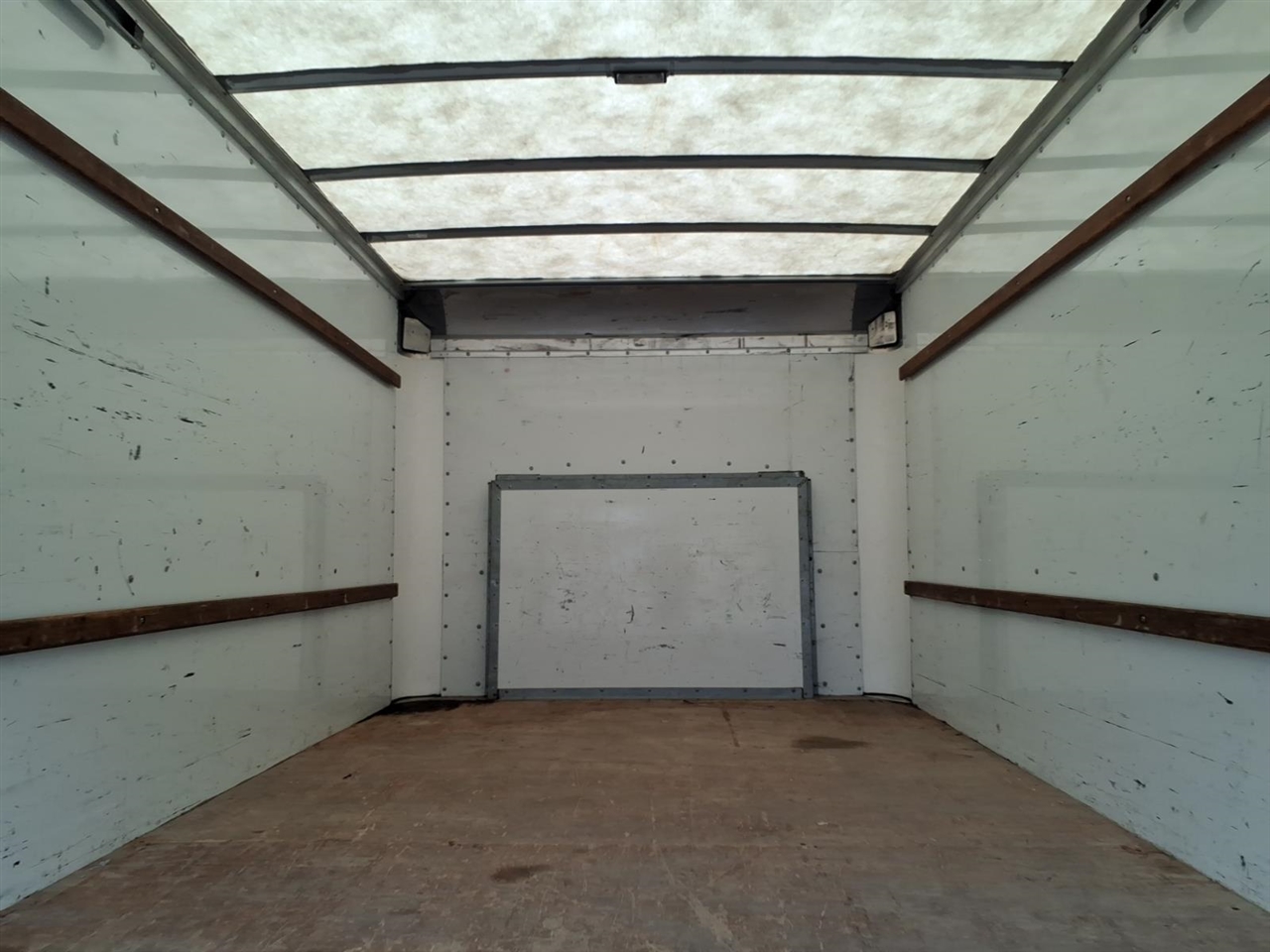 Ford E-Series Cutaway E-350 SRW 138" WB 2021