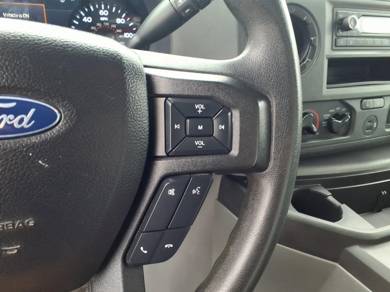 Ford E-Series Cutaway E-350 SRW 138" WB 2021