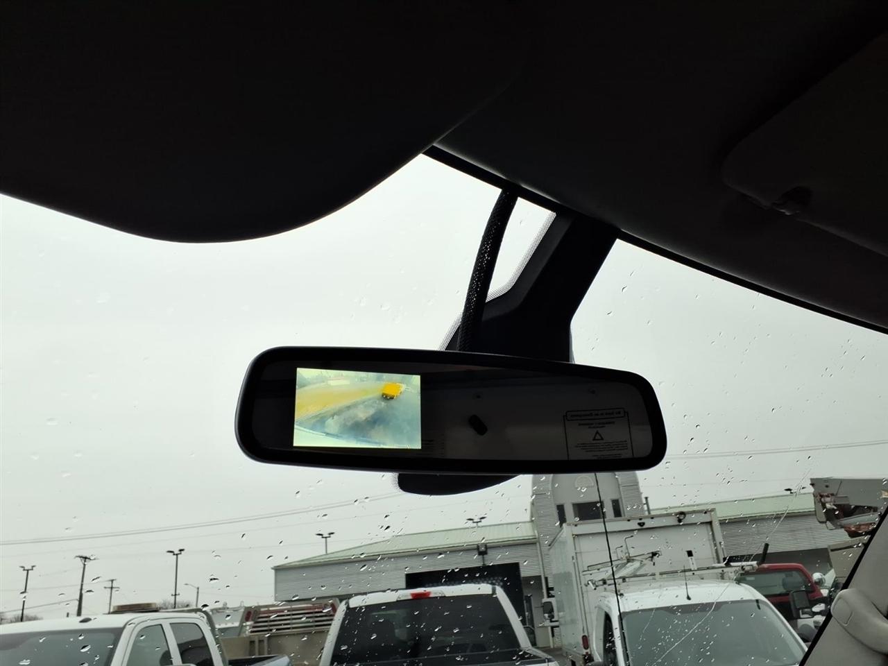 Ford E-Series Cutaway E-350 SRW 138" WB 2021