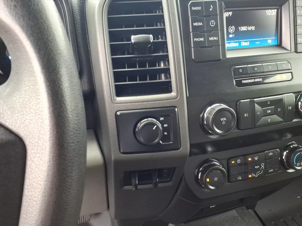 Ford Super Duty F-350 DRW XL 4WD Crew Cab 8' Box 2019