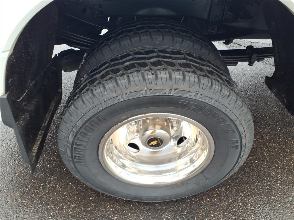 Ford Super Duty F-350 DRW XL 4WD Crew Cab 8' Box 2019